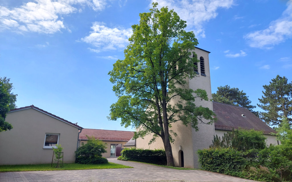 Evangelisch – Lutherische Stephanuskirche in Nürnberg-Gebersdorf